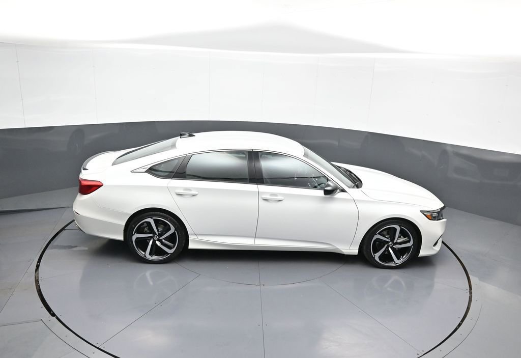 Used 2022 Honda Accord Sport image 36