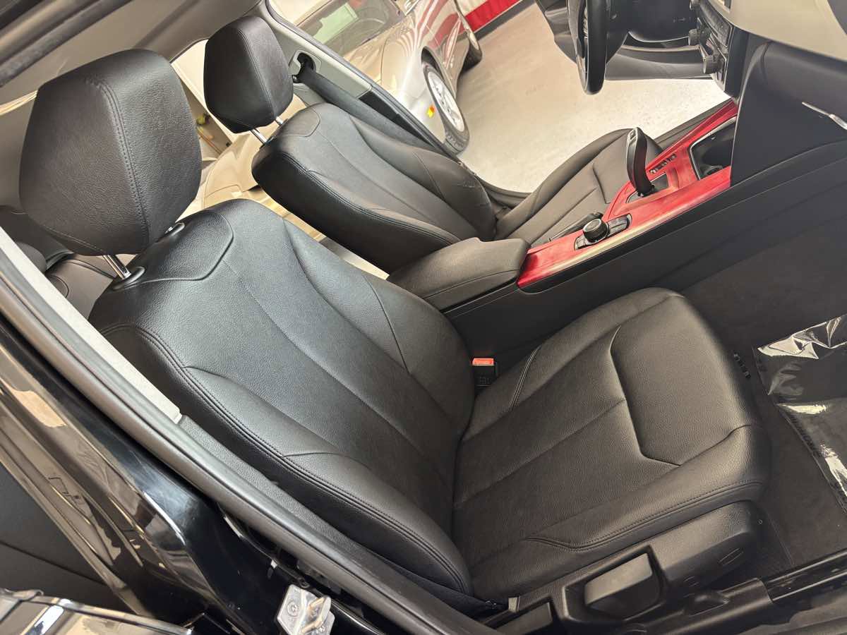 Used 2016 BMW 320i Sedan RWD image 21