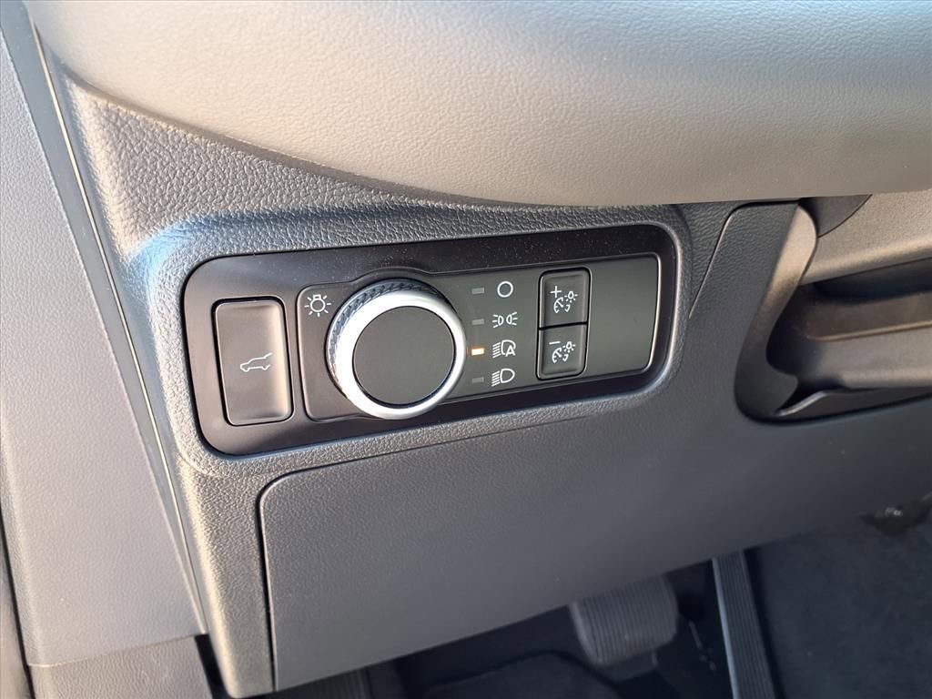 Used 2025 Ford Explorer Active RWD image 23