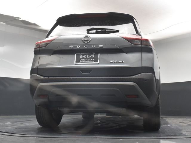 Used 2023 Nissan Rogue SV AWD/4WD image 34