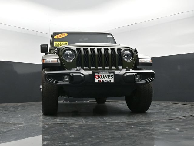 Used 2023 Jeep Wrangler Unlimited Sahara AWD/4WD image 47