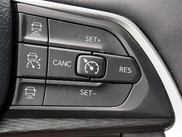 Certified 2023 Jeep Grand Cherokee L Altitude AWD/4WD image 24