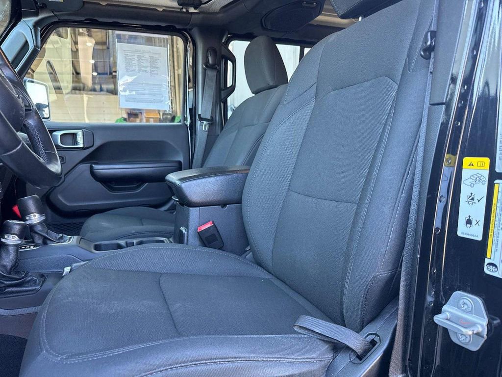 Used 2020 Jeep Wrangler Unlimited Sport S image 15