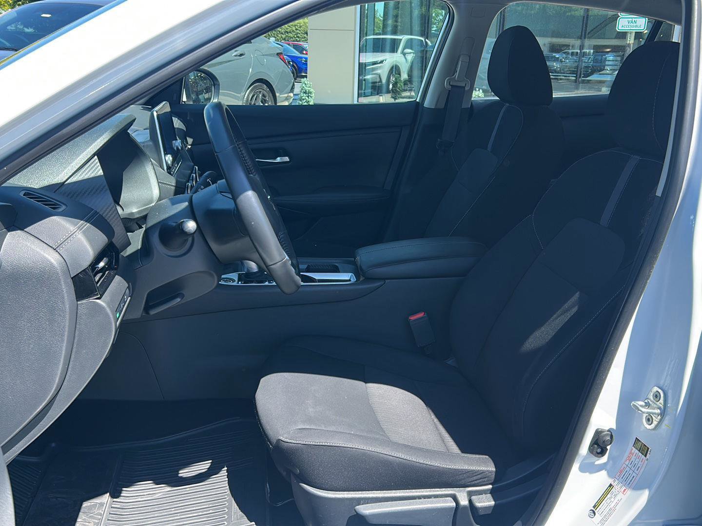 Used 2023 Nissan Sentra SV w/ All-Weather Package FWD image 13