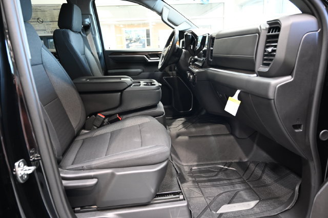 New 2026 Chevrolet Silverado 1500 RST w/ RST Select Package AWD/4WD image 11