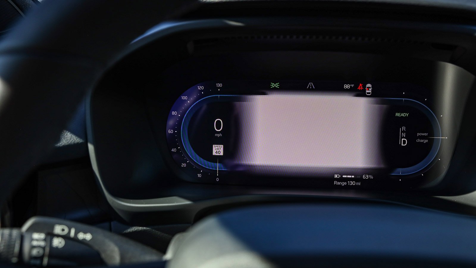 Used 2023 Volvo C40 P8 Recharge Ultimate image 25