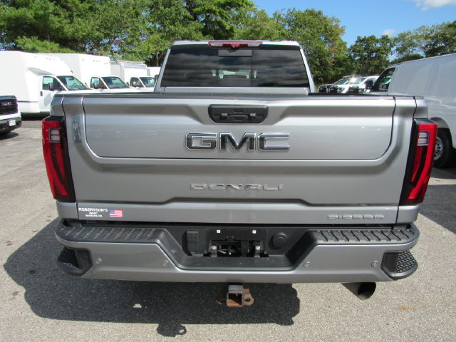 Certified 2024 GMC Sierra 2500 Denali Ultimate AWD/4WD image 4