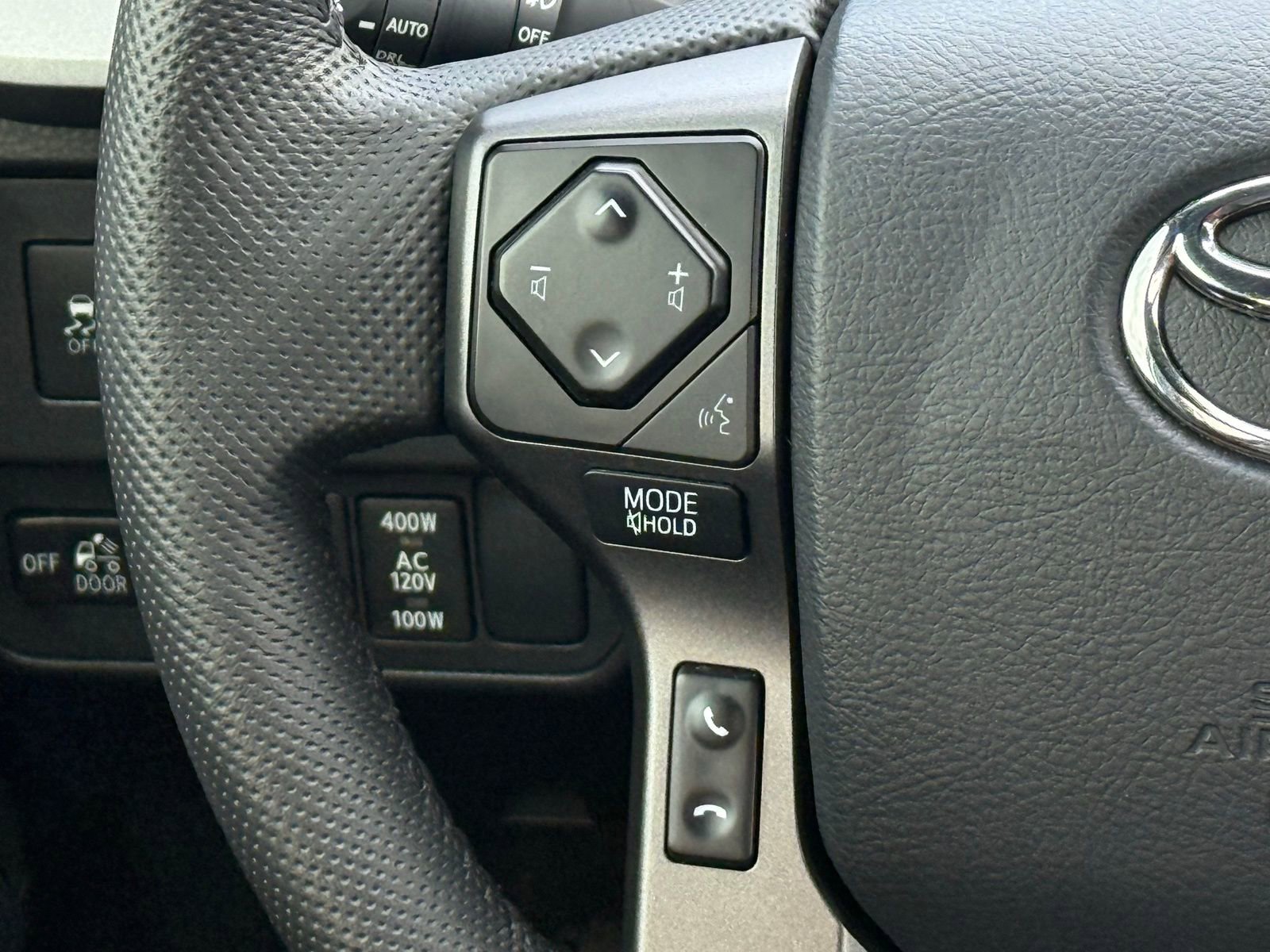 Used 2023 Toyota Tacoma TRD Pro image 30