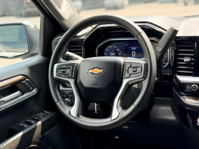Used 2024 Chevrolet Silverado 1500 LT AWD/4WD image 23