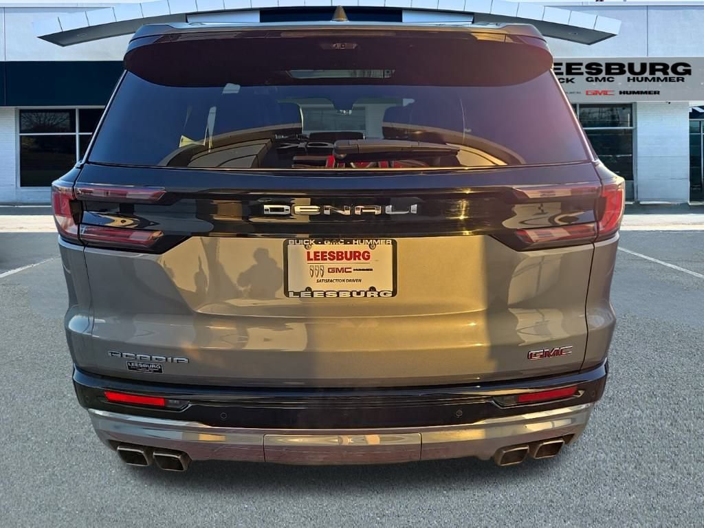 Used 2024 GMC Acadia Denali w/ Super Cruise Package image 6