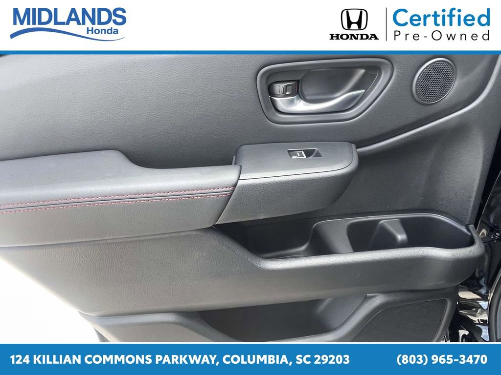 Used 2025 Honda Pilot Black Edition image 14
