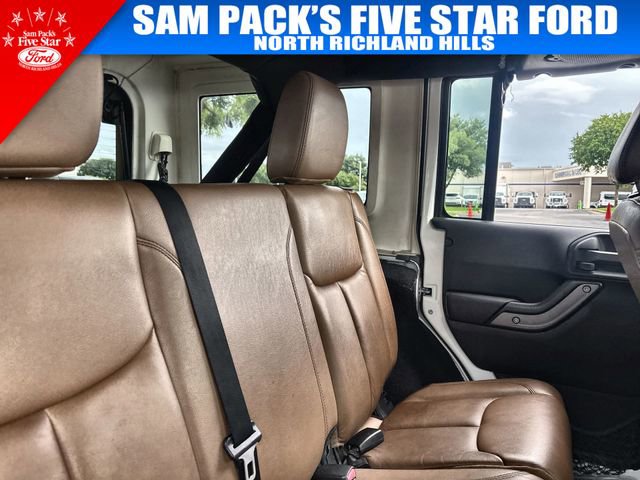 Used 2013 Jeep Wrangler Unlimited Sahara AWD/4WD image 16