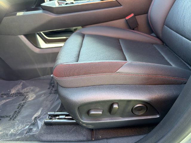 New 2027 Chevrolet Equinox RS w/ Safety and Technology Package AWD/4WD image 26