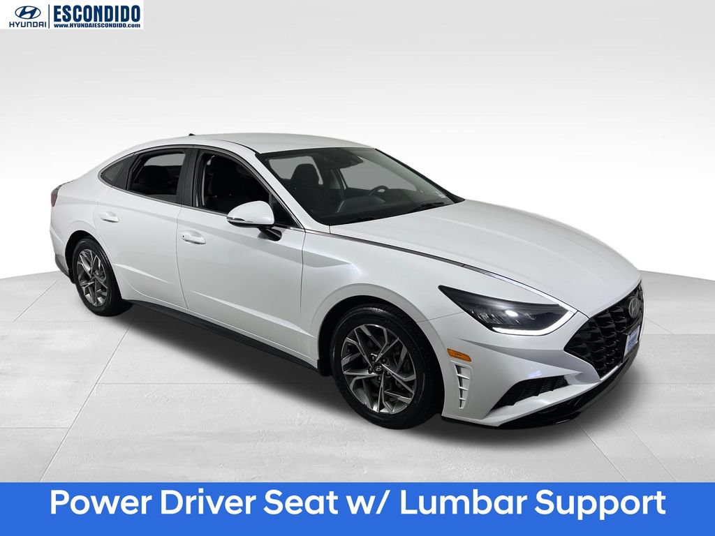 Certified 2022 Hyundai Sonata SEL w/ Winter Weather Package FWD image 8