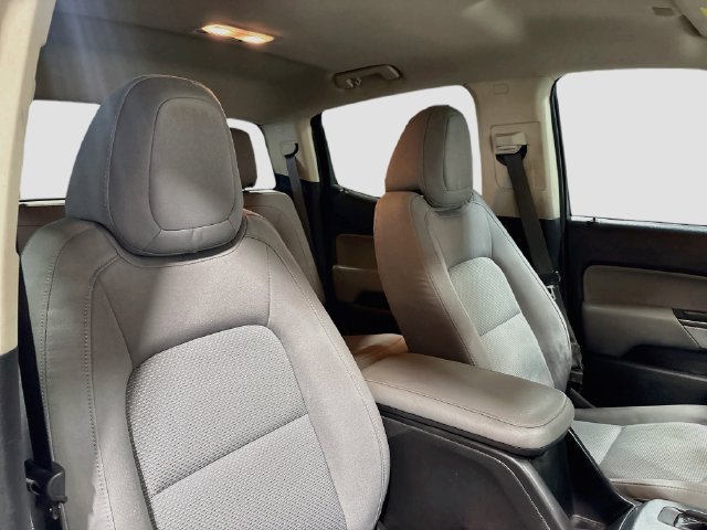 Used 2020 Chevrolet Colorado LT AWD/4WD image 22