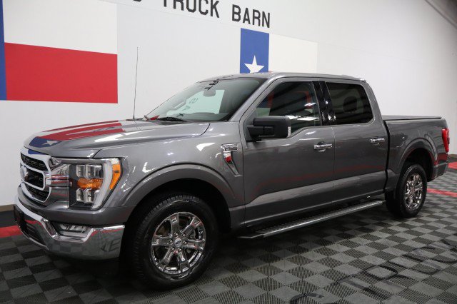 Used 2021 Ford F150 XLT w/ Equipment Group 302A High RWD image 2