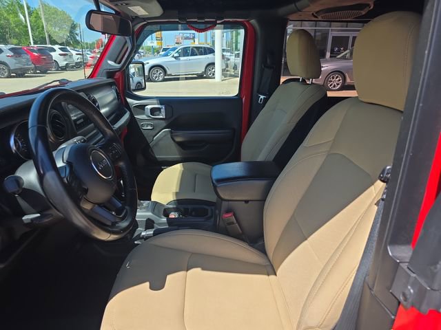 Used 2021 Jeep Wrangler Sport AWD/4WD image 9