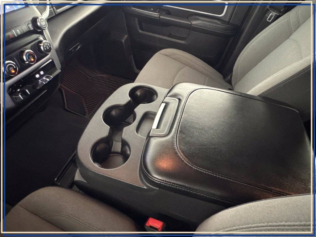 Certified 2024 RAM 2500 Big Horn AWD/4WD image 33