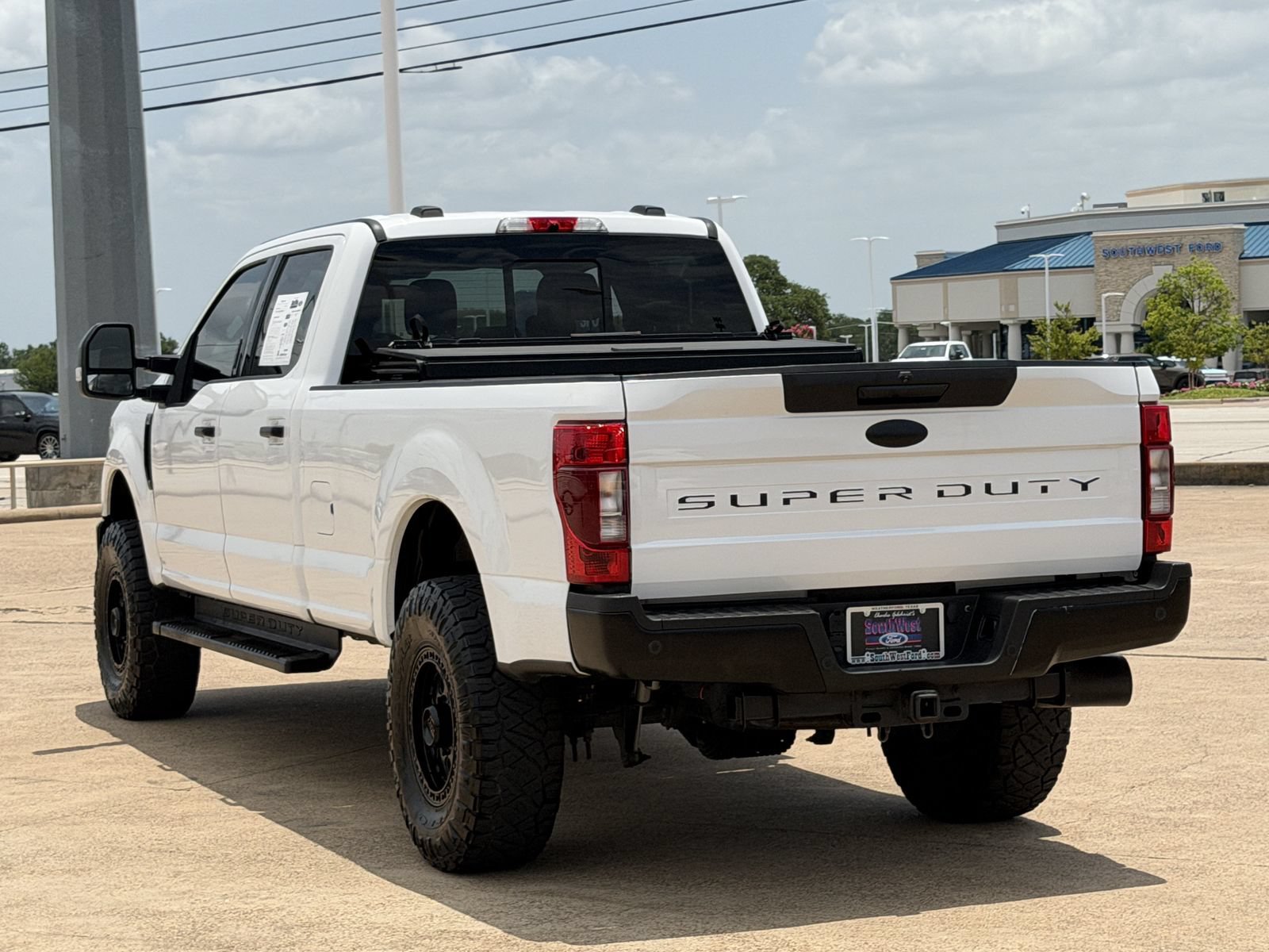 Used 2020 Ford F250 XLT w/ XLT Premium Package AWD/4WD image 6