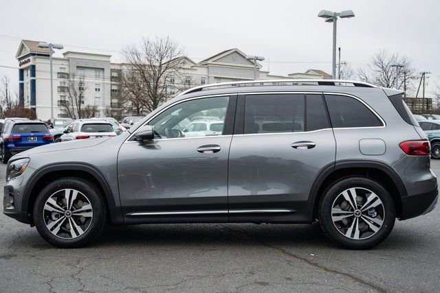 New 2026 Mercedes-Benz GLB 250 4MATIC image 4
