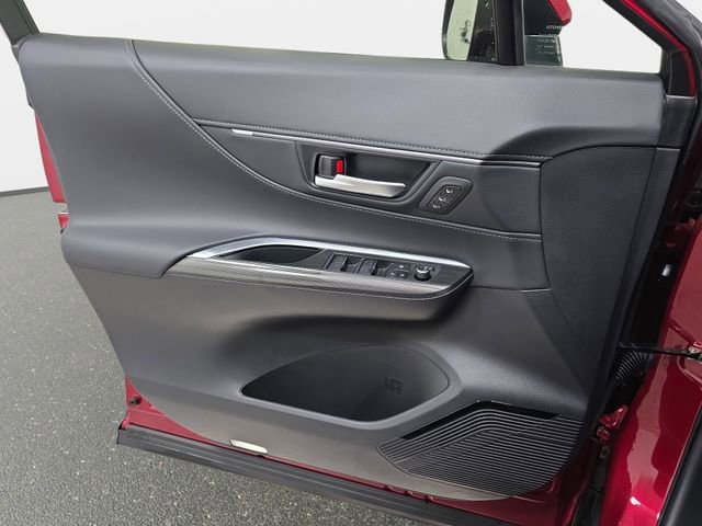 Used 2021 Toyota Venza XLE w/ Softex Package AWD/4WD image 27