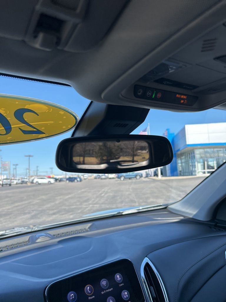 Used 2023 Chevrolet Equinox Premier image 43