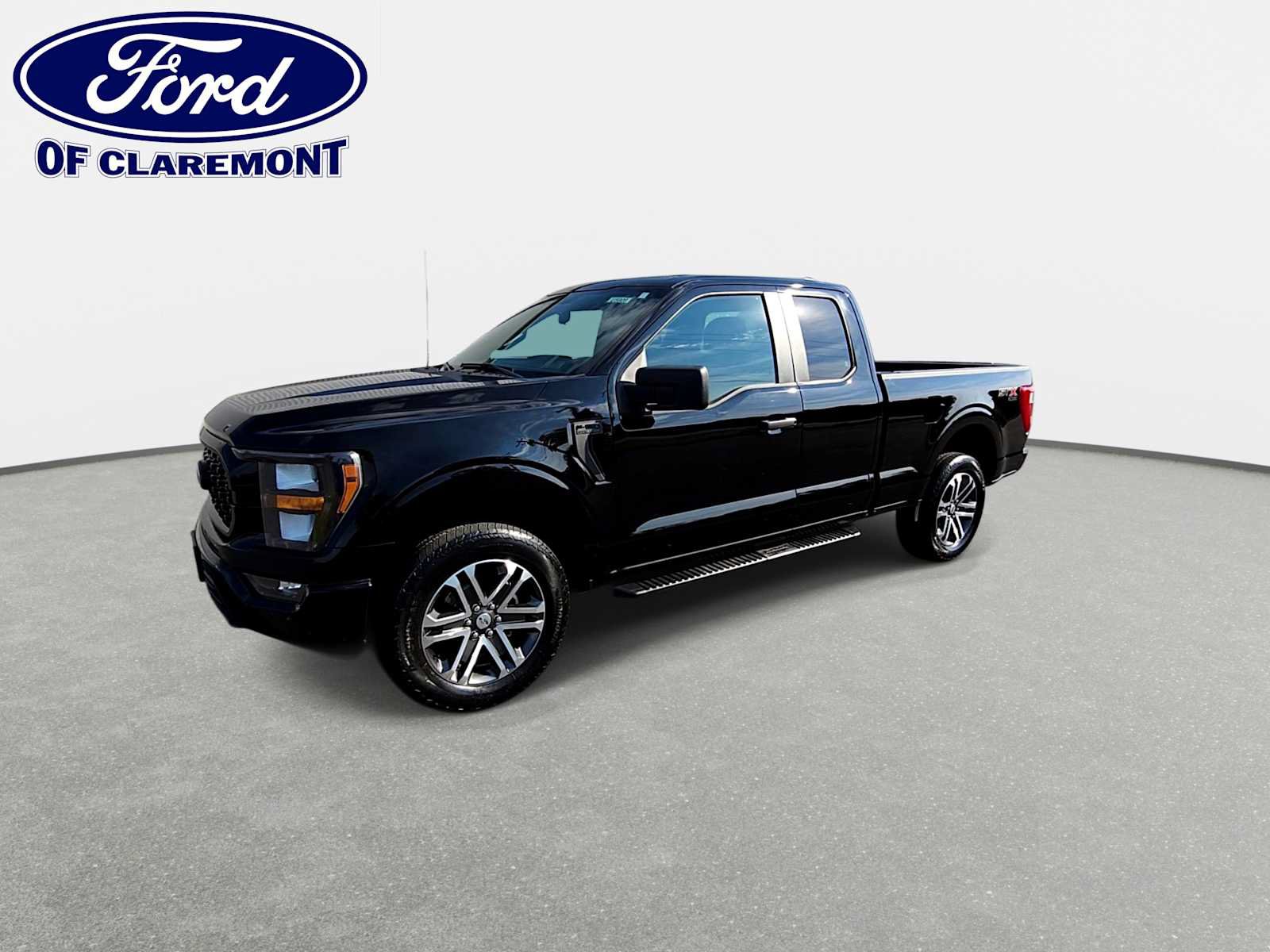 Used 2023 Ford F150 XL w/ STX Appearance Package AWD/4WD image 4