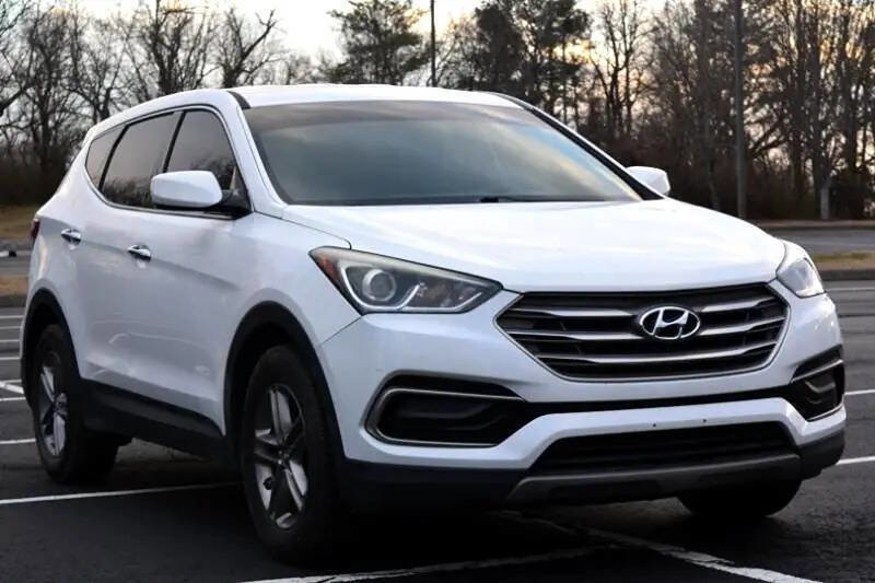 Used 2017 Hyundai Santa Fe Sport image 3