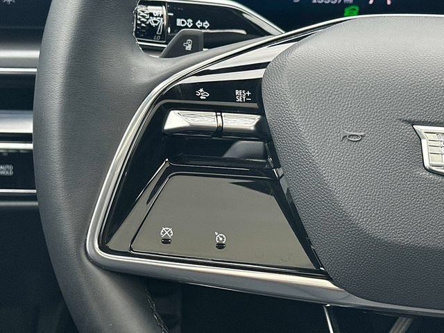 Certified 2024 Cadillac Lyriq Tech AWD/4WD image 9