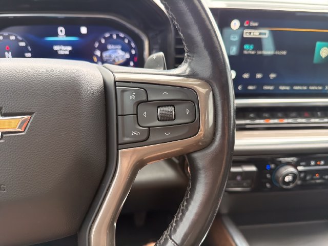 Used 2022 Chevrolet Silverado 1500 High Country w/ Z71 Off-Road Package AWD/4WD image 18