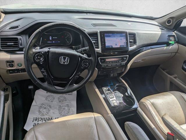 Certified 2017 Honda Pilot Touring image 16