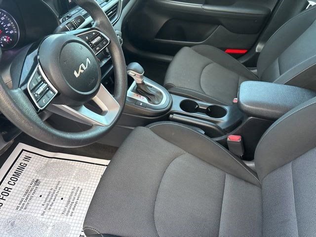 Used 2024 Kia Forte LXS image 11