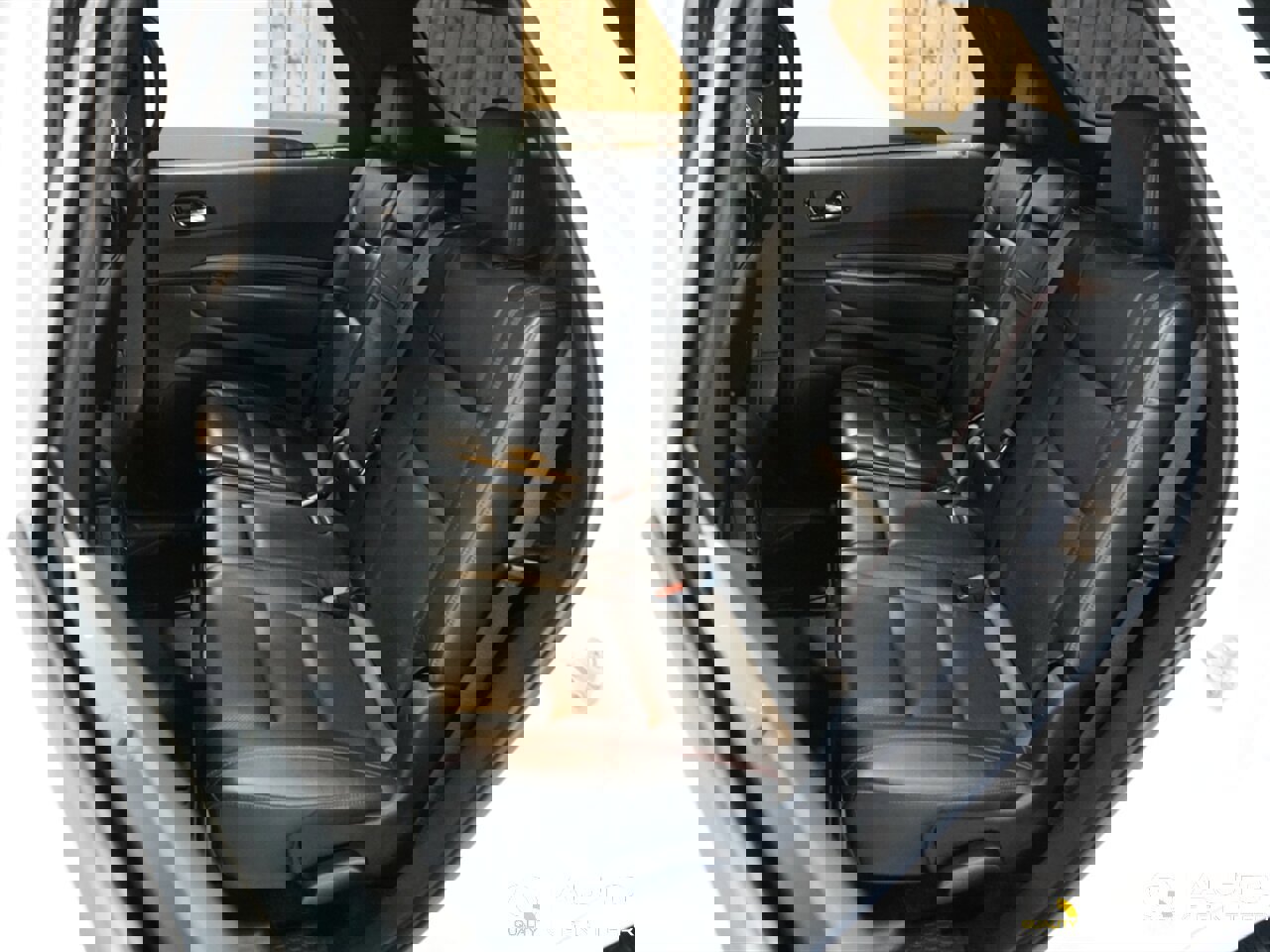 Used 2022 Dodge Durango R/T w/ Tow 'N Go Group image 34