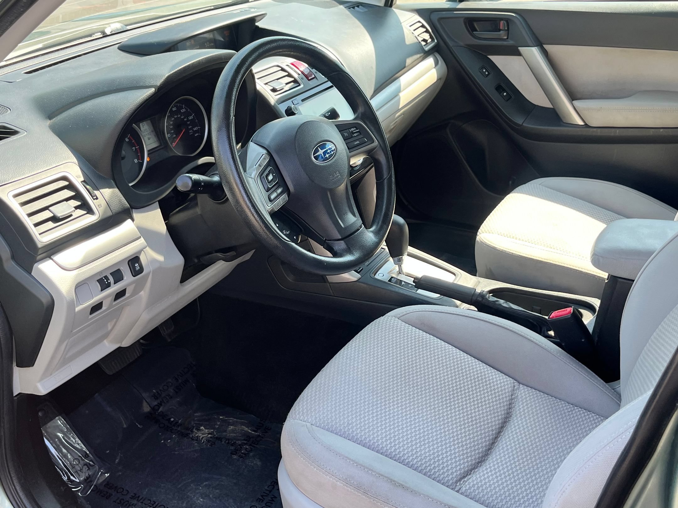 Used 2016 Subaru Forester 2.5i Premium w/ All-Weather Package AWD/4WD image 10