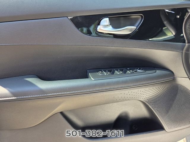 Used 2024 Kia Forte GT-Line w/ GT-Line Premium Package FWD image 11