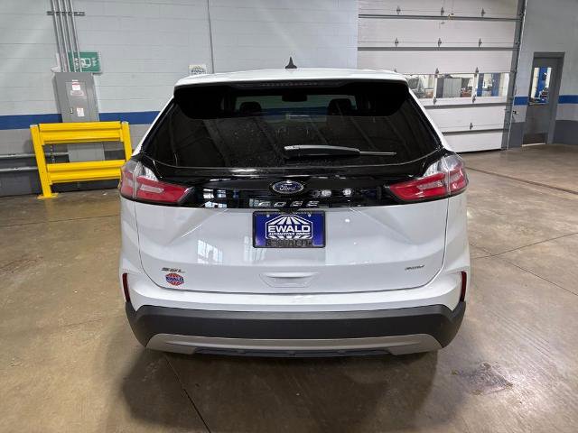 Certified 2024 Ford Edge SEL w/ Convenience Package AWD/4WD image 5
