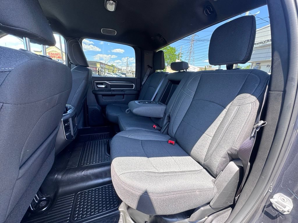 New 2026 RAM 2500 Big Horn AWD/4WD image 15