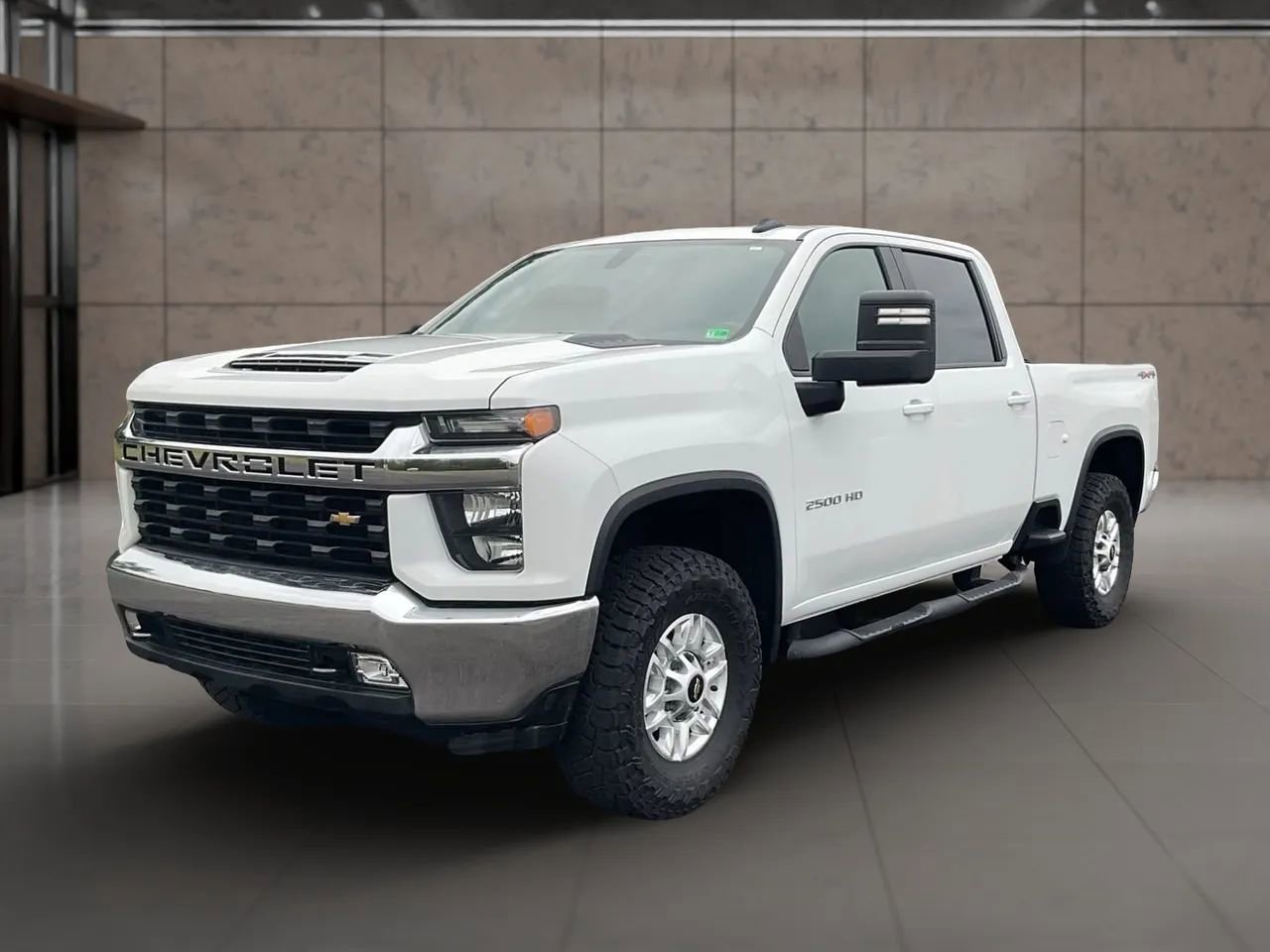Used 2022 Chevrolet Silverado 2500 LT w/ Convenience Package image 1