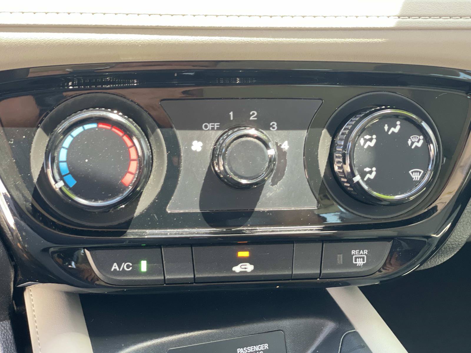 Used 2019 Honda HR-V LX image 9