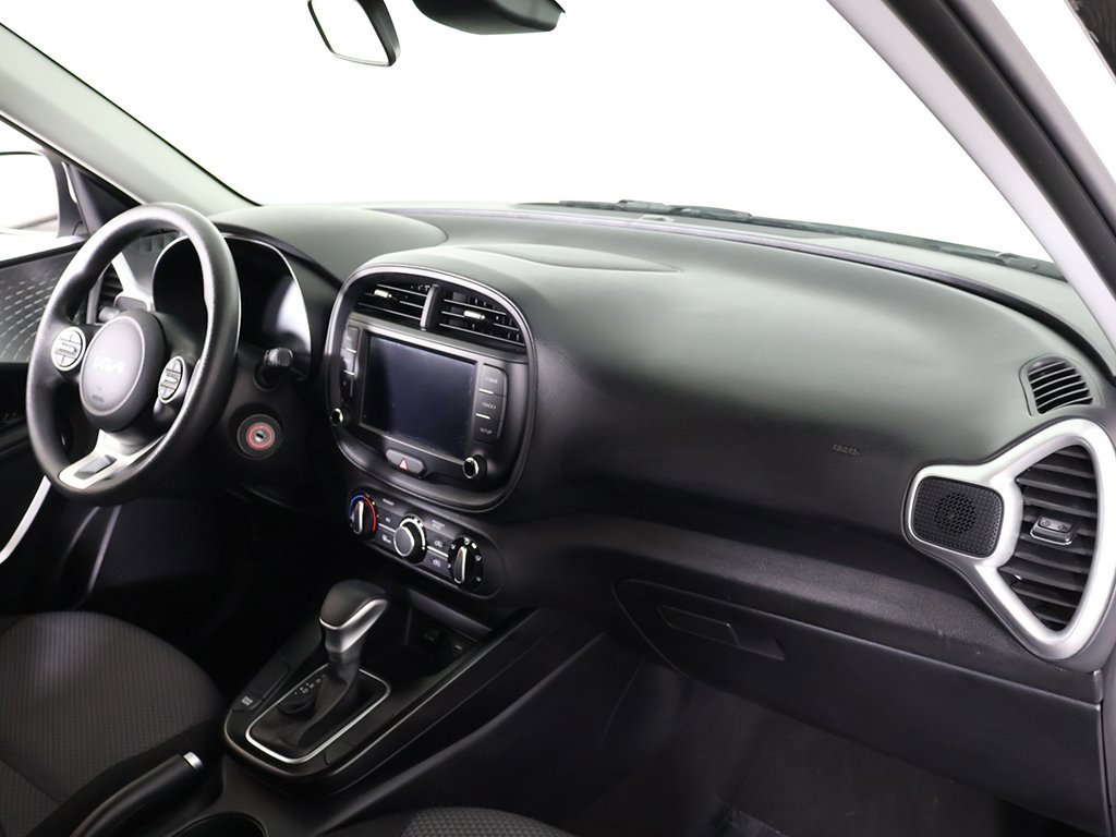 Used 2024 Kia Soul LX w/ Option Group 015 image 26