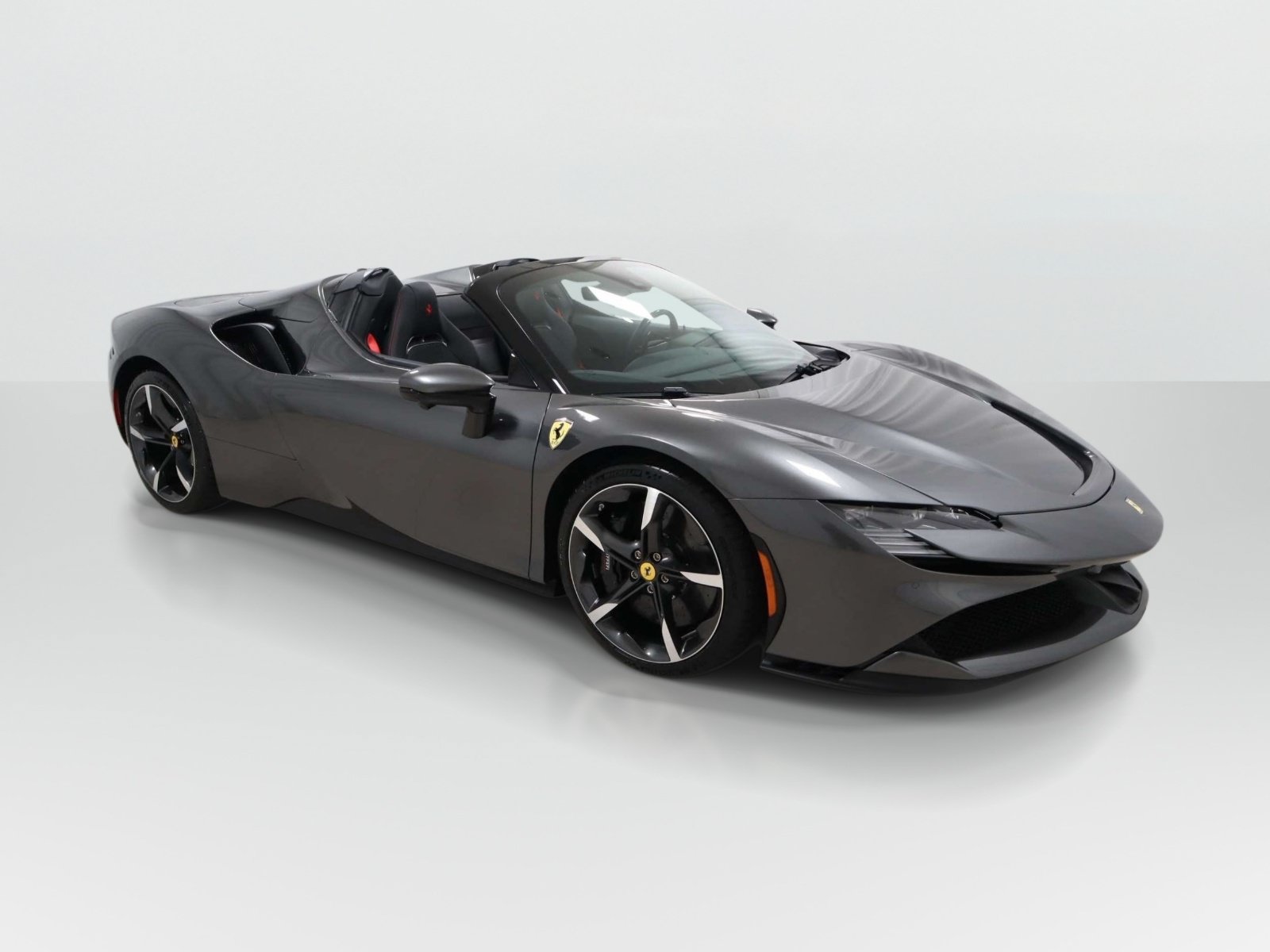 Used 2025 Ferrari SF90 Spider AWD/4WD image 7