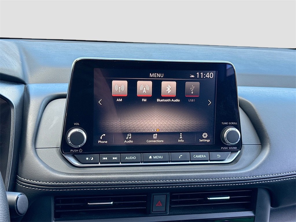 Used 2024 Nissan Rogue SV image 22