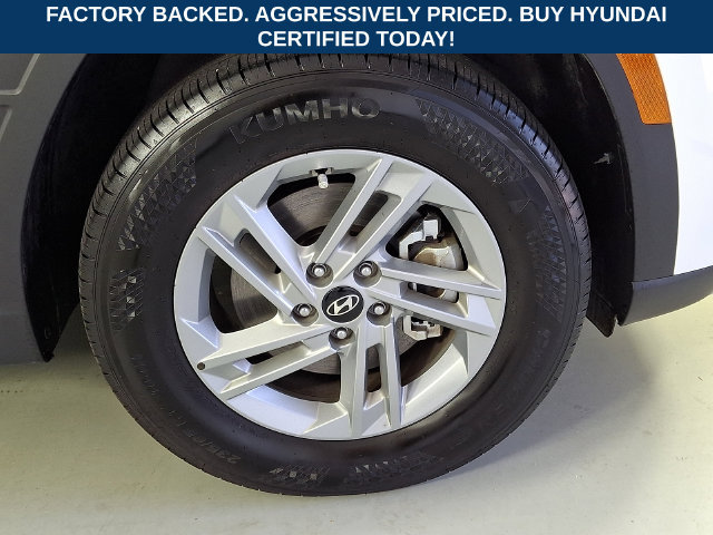 Certified 2025 Hyundai Tucson SE FWD image 9