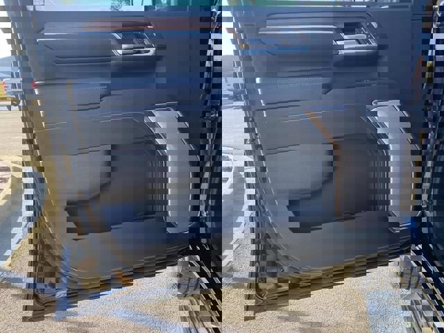 Used 2024 GMC Sierra 2500 Denali w/ Denali Reserve Package image 17