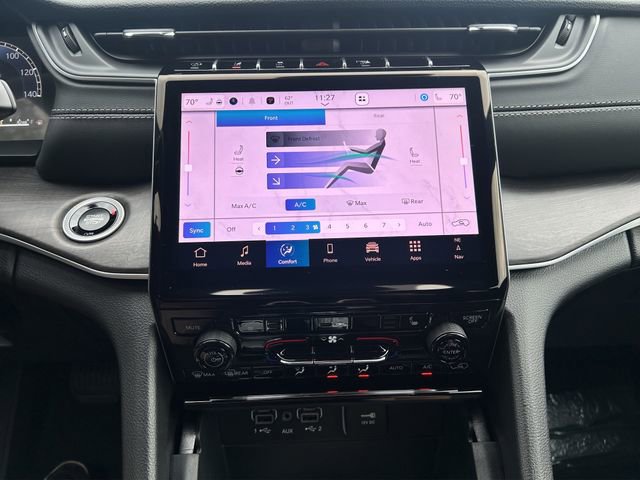 New 2025 Jeep Grand Cherokee L Limited image 17