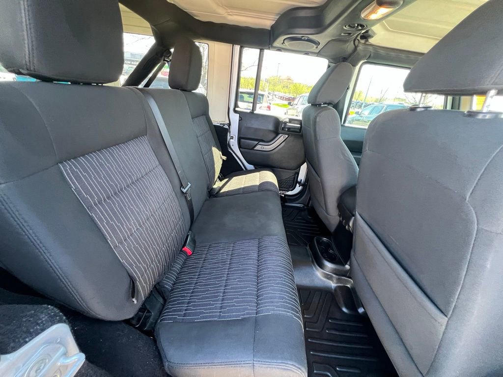 Used 2011 Jeep Wrangler Unlimited Sport AWD/4WD image 21