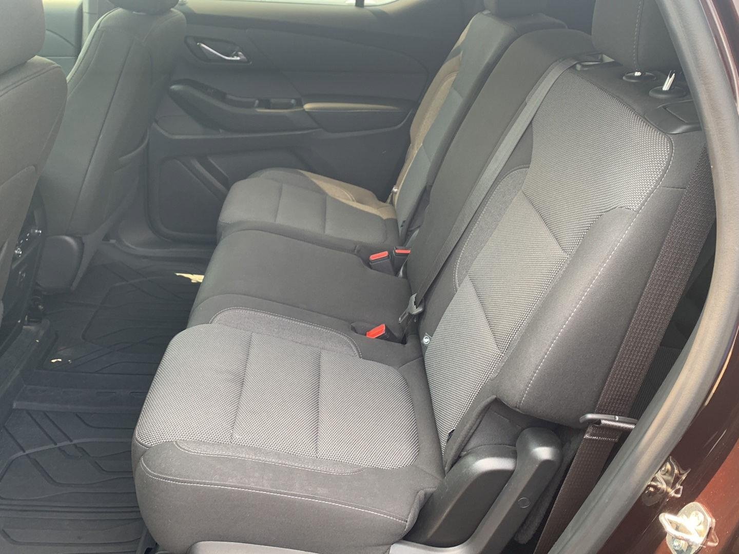 Certified 2023 Chevrolet Traverse LT w/ LPO, Floor Liner Package AWD/4WD image 23