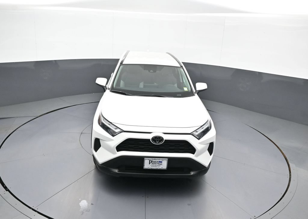 Used 2023 Toyota RAV4 XLE w/ XLE Grade Weather Package AWD/4WD image 34