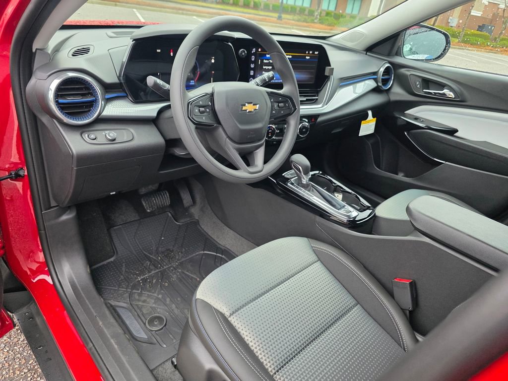 New 2026 Chevrolet Trax LT image 9