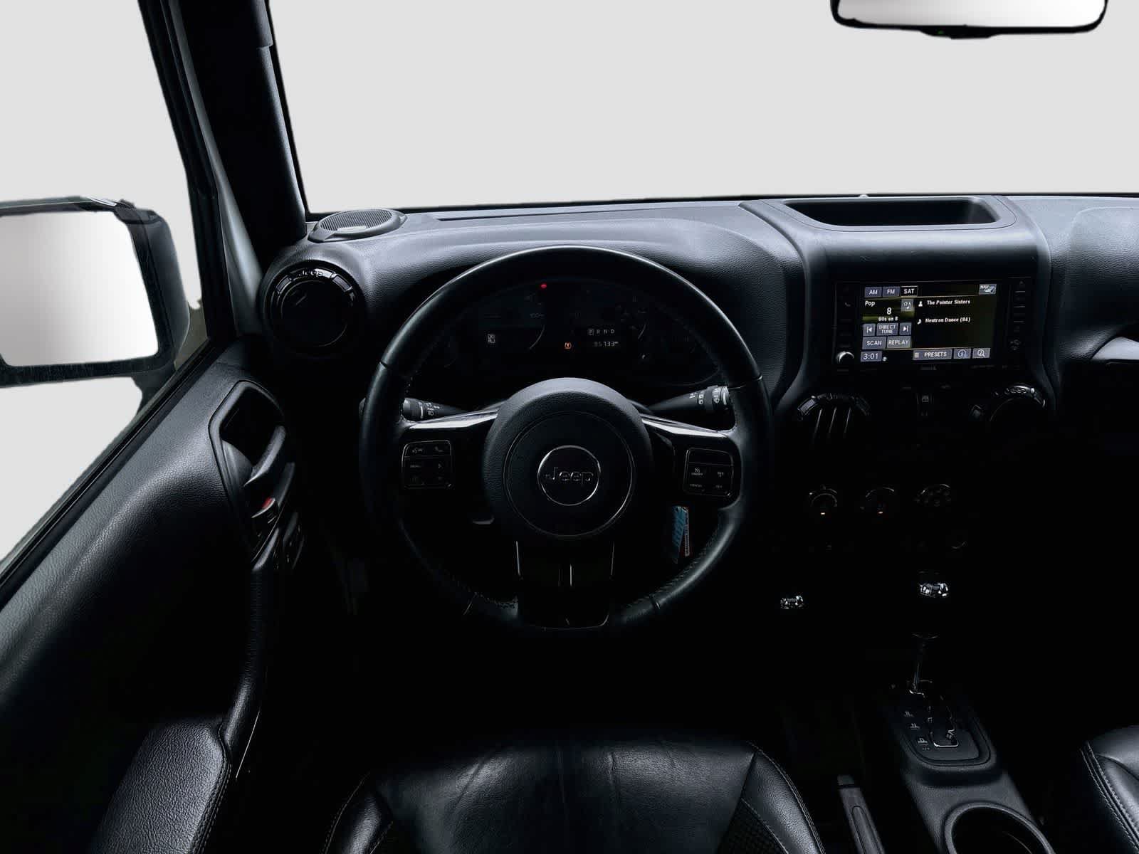 Used 2017 Jeep Wrangler Unlimited Sahara AWD/4WD image 21